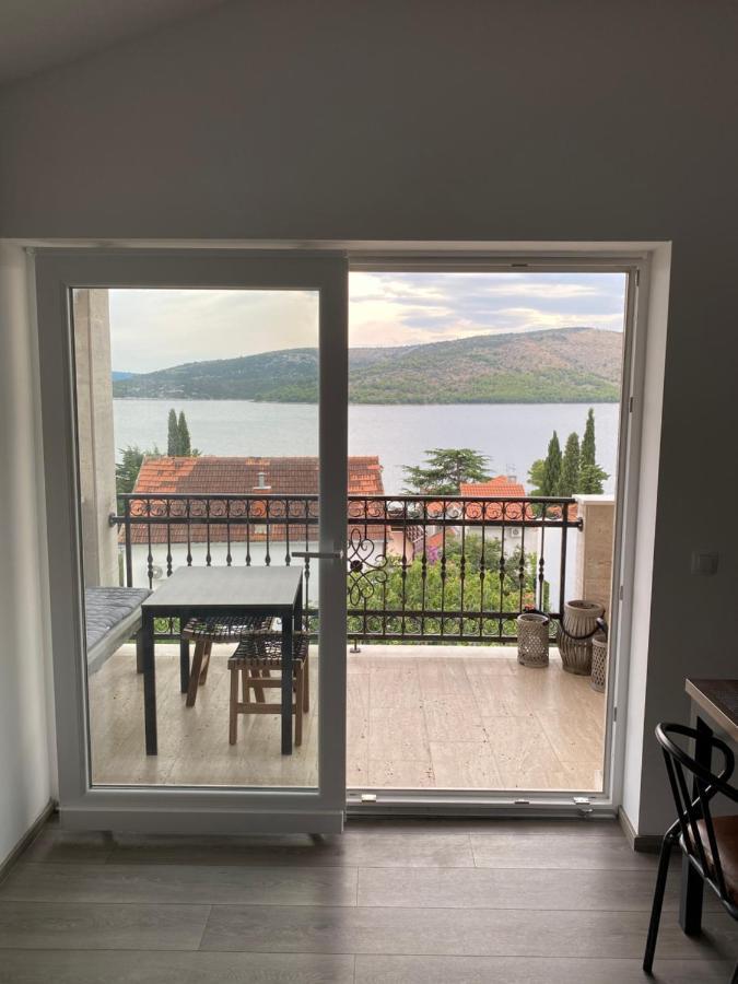 Sea View Daire Seget Vranjica Dış mekan fotoğraf